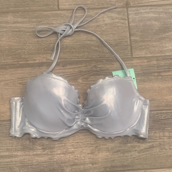 NWT SunDazed Nixie Silver Metallic Bikini Top Bra Sized 32C 32D or 34C Halter - Picture 2 of 8